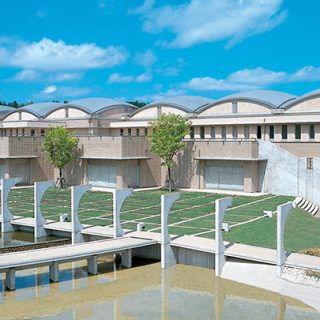 【11/7(金)〜12/14(日)】2025 イタリア･ボローニャ国際絵本原画展