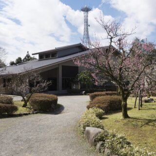 【臨時休館】物に宿る想い―漫画にみる骨董の世界 ～波津彬子『雨柳堂夢咄』原画展～