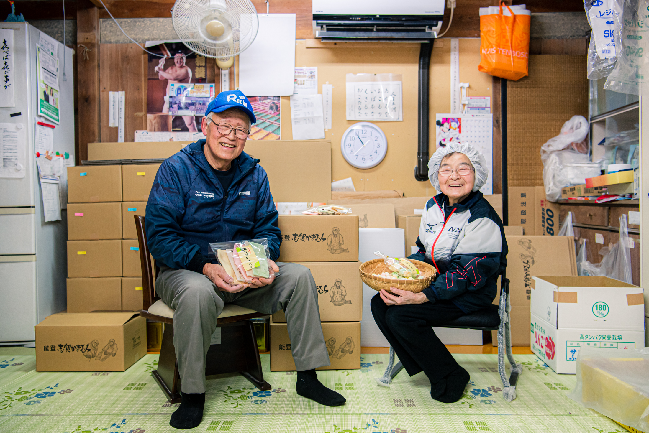 【志賀かきもち、志賀あられ】