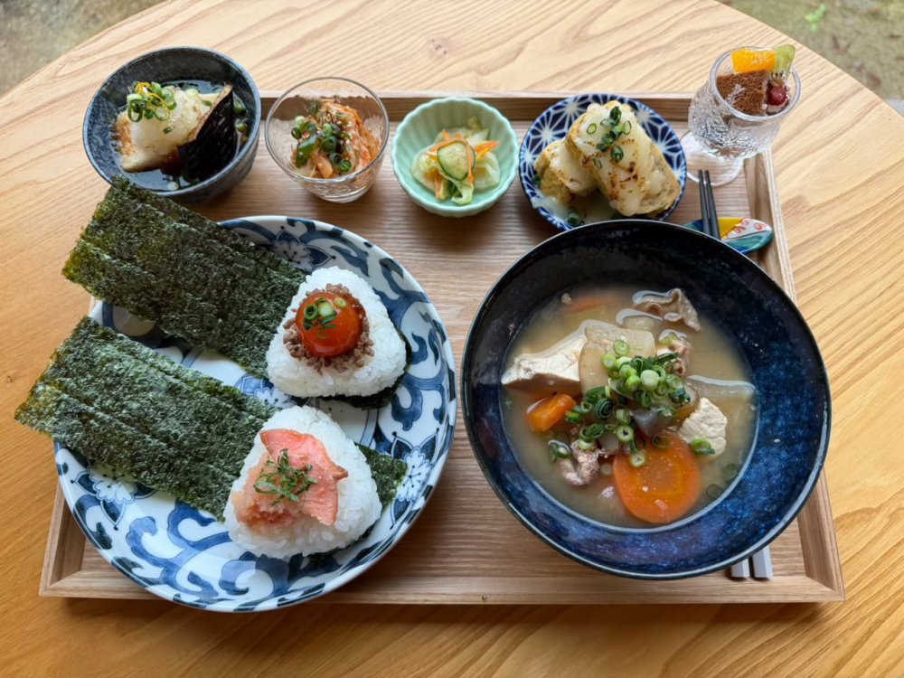 晴るる。ごはんとあそび