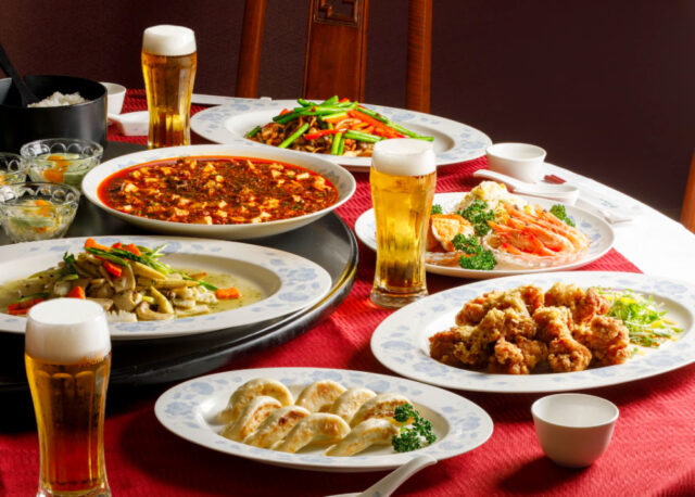 【〜9/30(火)】香り立つ本格中華とビールの至福の時間が楽しめる『四川料理 鳳凰』のビアフェスタ。