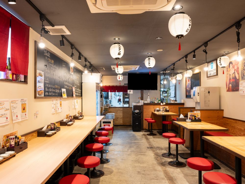 まるもも お店の内装