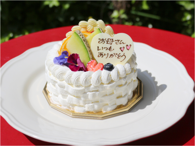 【母の日におすすめ】ふらんどーる 金沢山科本店から感謝を伝える「母の日バスケット」ケーキが登場。