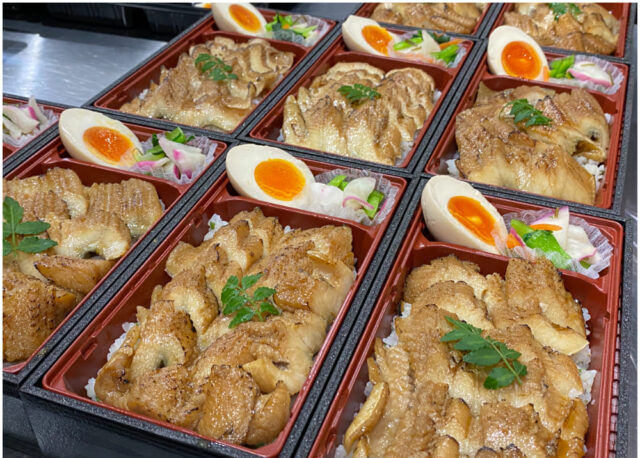【5/22(金)〜6/29(月)】波の綾で初夏だけのごちそう「黄金の穴子丼」を味わう。