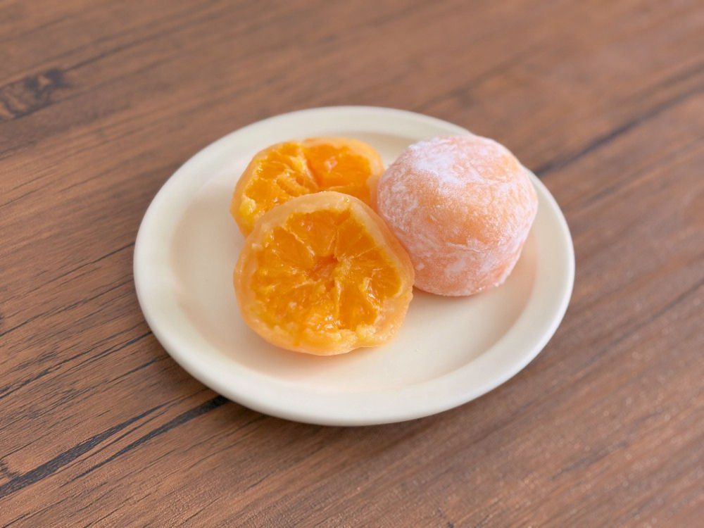 和菓子処 中越のまるごとみかん大福（中身）