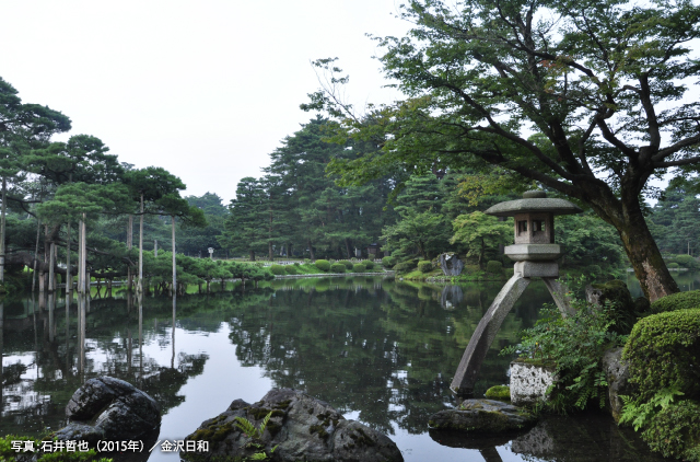 兼六園は朝の散歩にもってこい